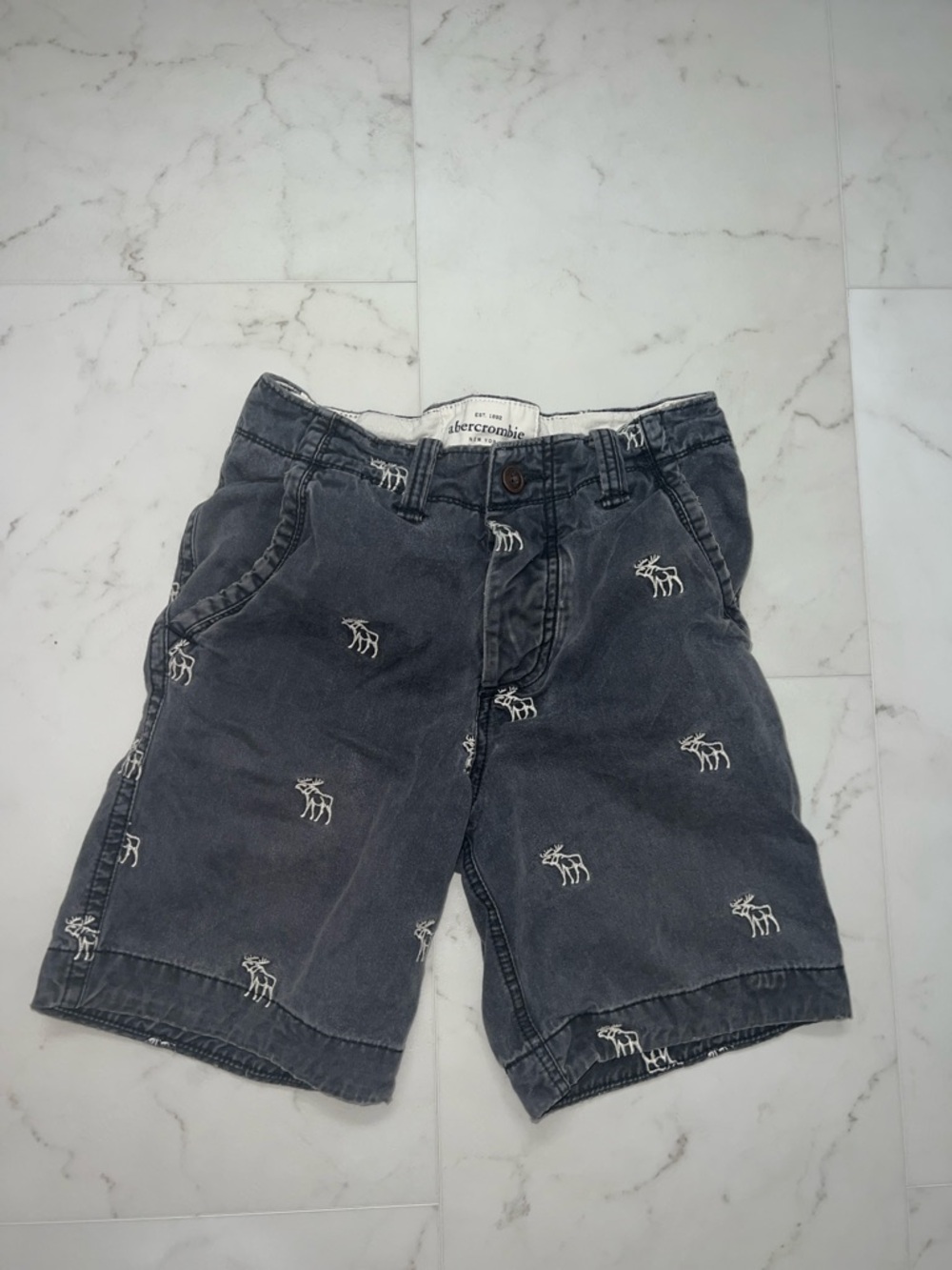 Vintage Abercrombie & Fitch Boys Embroidered Moose Cotton Shorts Size 12